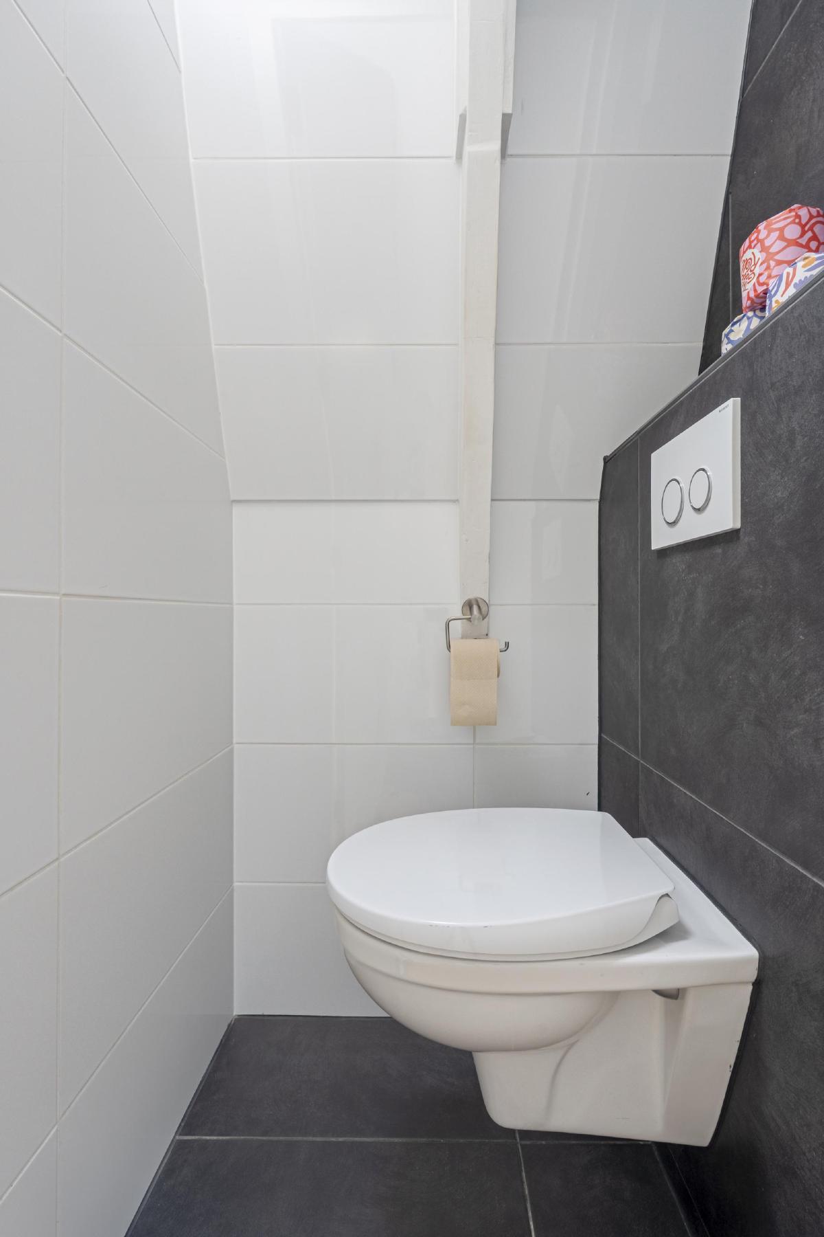 AMSTERDAM Govert Flinckstraat 260 Bimage 24