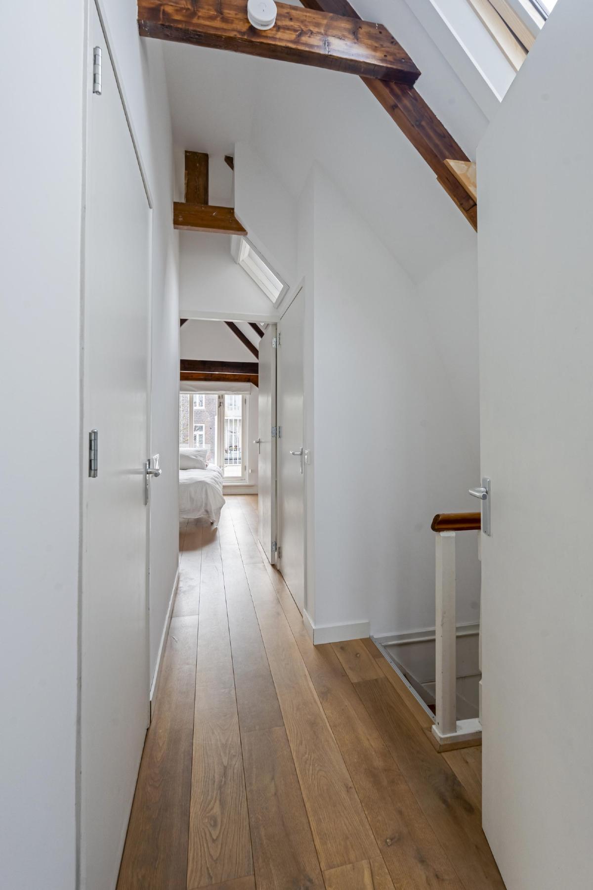 AMSTERDAM Govert Flinckstraat 260 Bimage 25