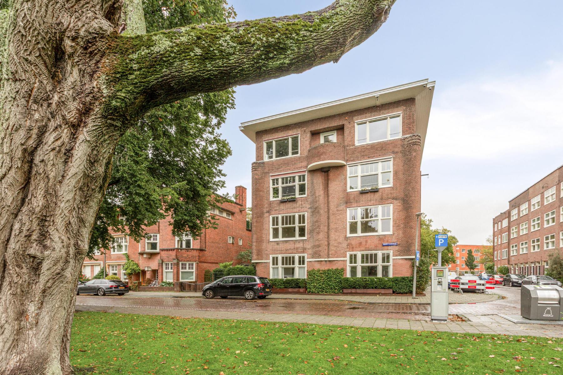 AMSTERDAM Banstraat 62-3image 2