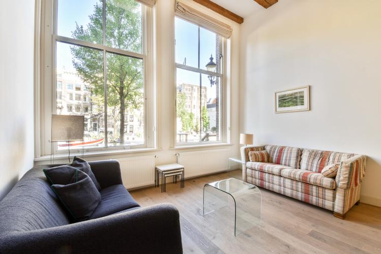 
    <nil><span>|</span>
image 7