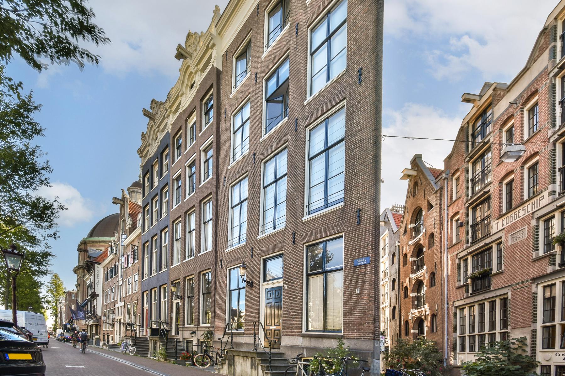 AMSTERDAM Singel 25 A