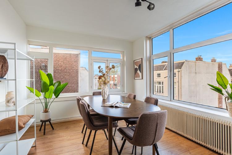 
    <nil><span>|</span>
image 6