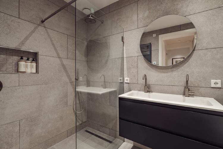 
    <nil><span>|</span>
image 32