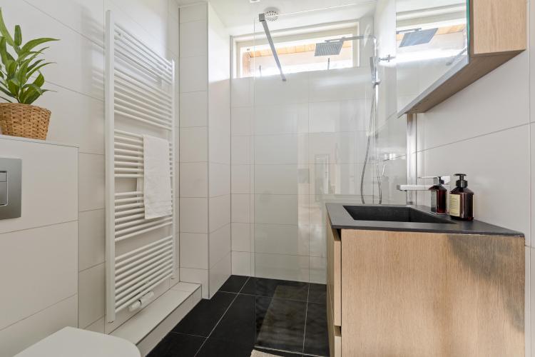 
    <nil><span>|</span>
image 21