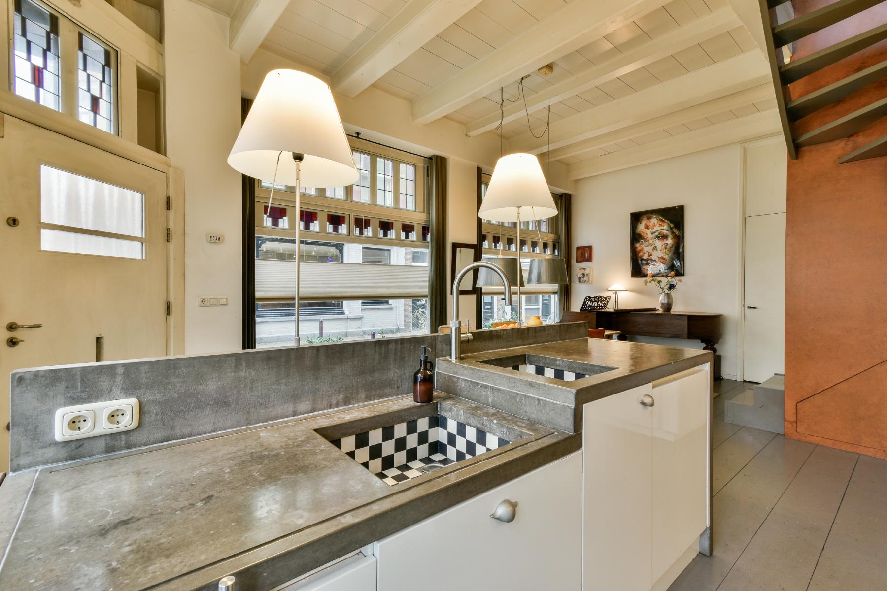 AMSTERDAM Lindengracht 103 image 8