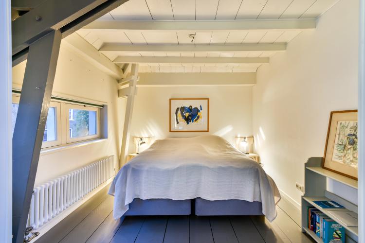 
    <nil><span>|</span>
image 24