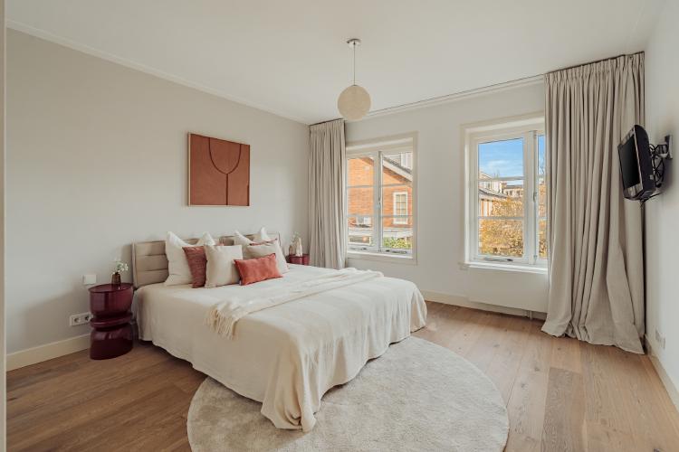 
    <nil><span>|</span>
image 40