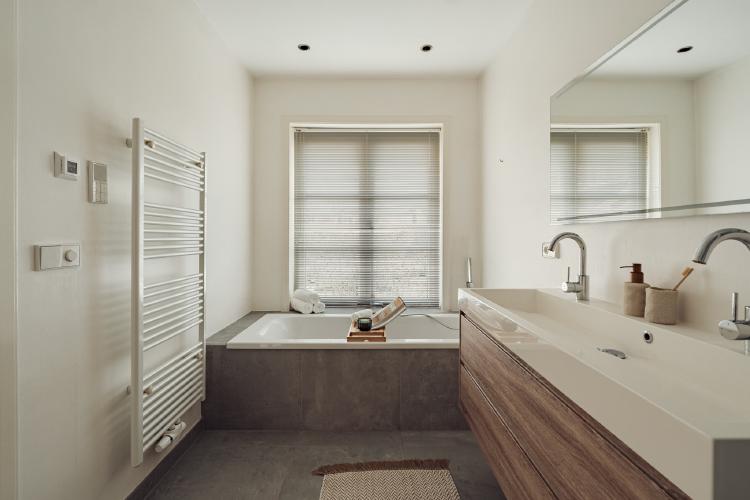 
    <nil><span>|</span>
image 38