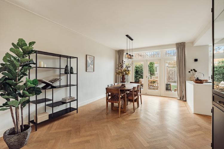 
    <nil><span>|</span>
image 16