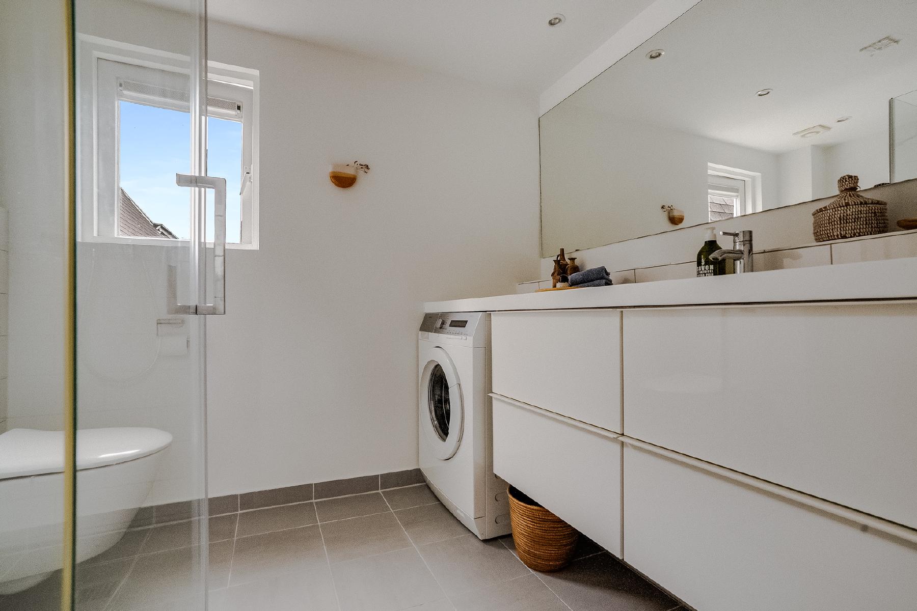 AMSTERDAM Sint Willibrordusdwarsstraat 2-3image 33