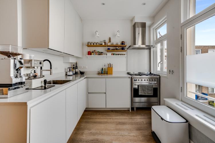 
    <nil><span>|</span>
image 10