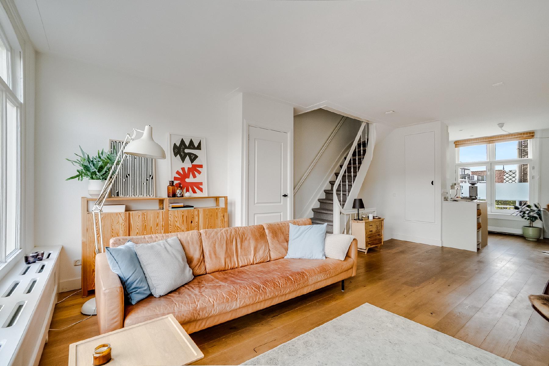 AMSTERDAM Sint Willibrordusdwarsstraat 2-3image 8