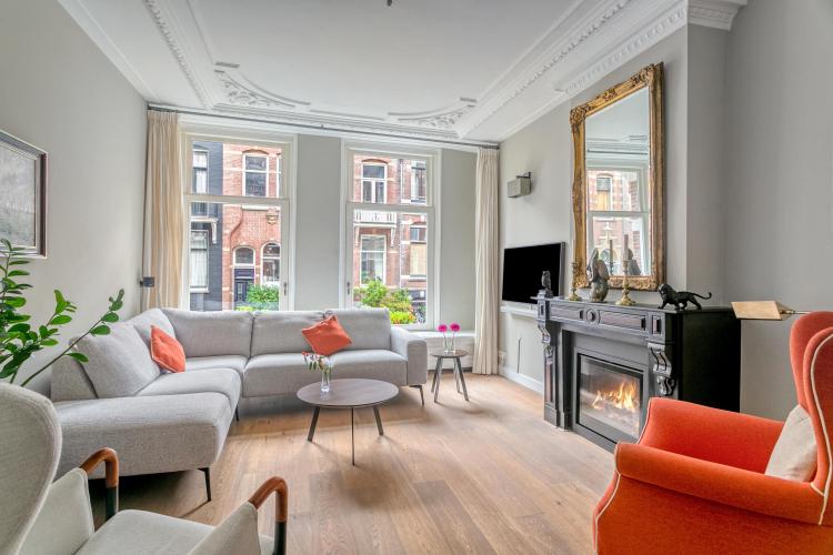 
    <nil><span>|</span>
image 13