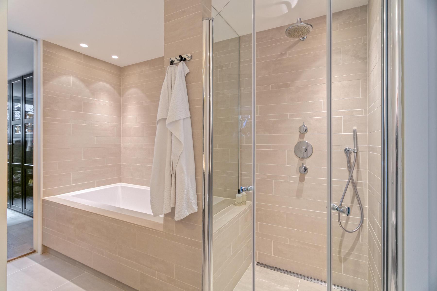 AMSTERDAM Van Eeghenstraat 12 Himage 22