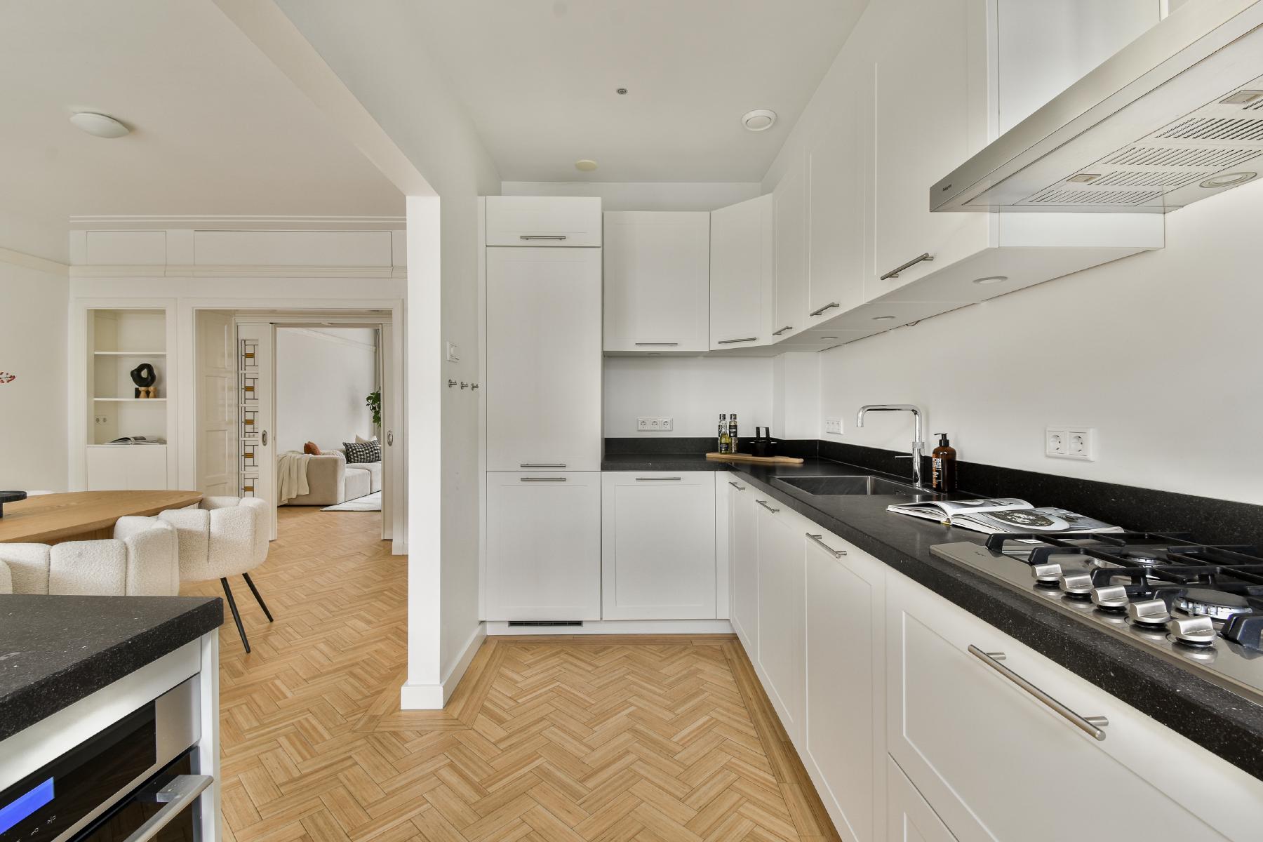 AMSTERDAM Tintorettostraat 19-1image 14