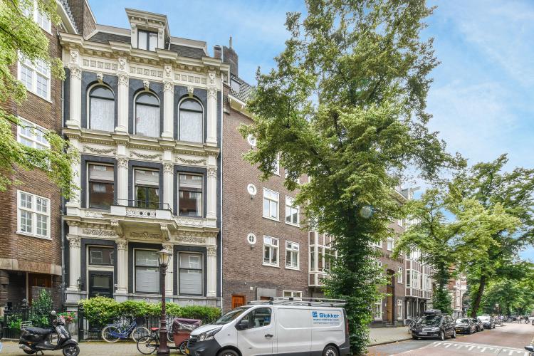 
    Vondelstraat 9-1|Amsterdam
