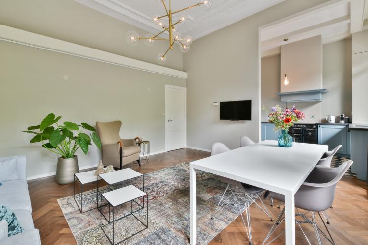 
    <nil><span>|</span>
image 5