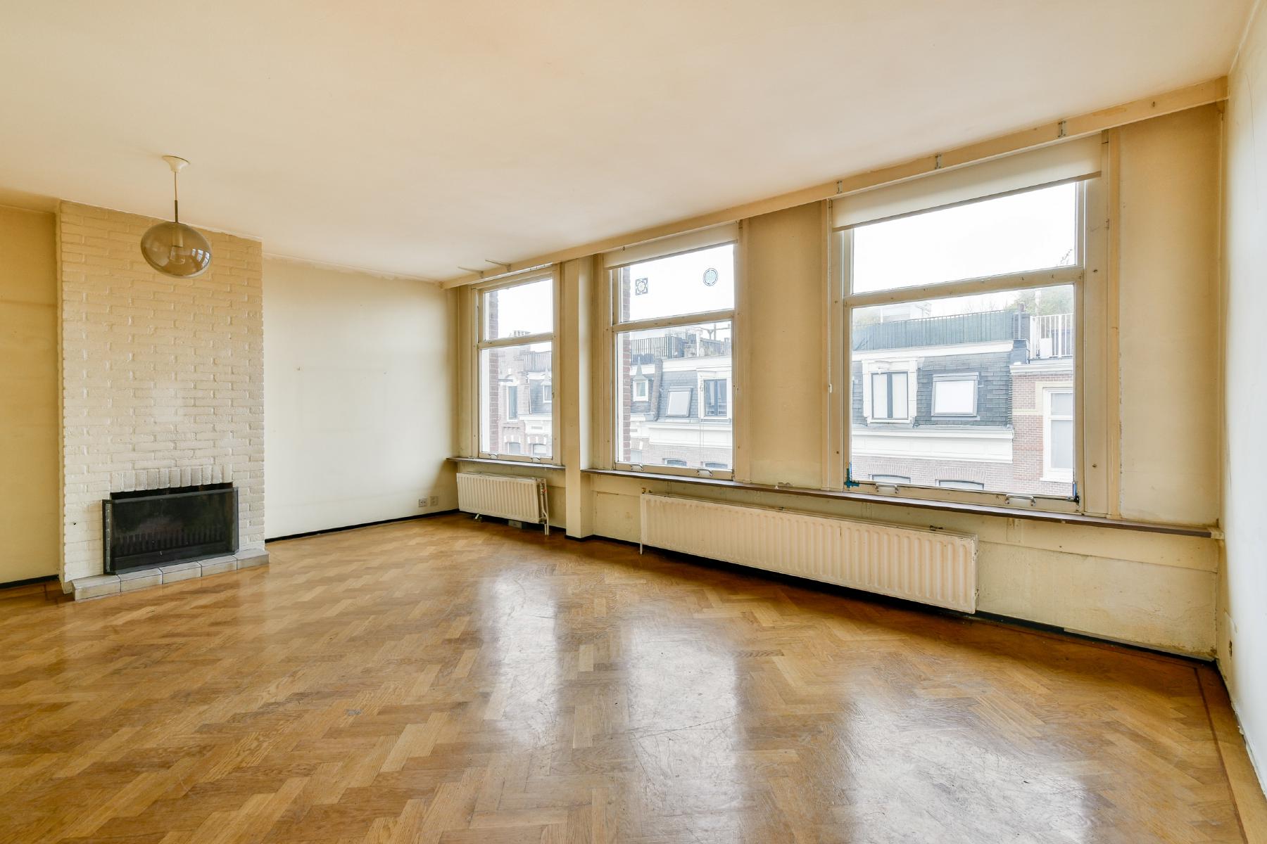 AMSTERDAM Van Eeghenstraat 30-3image 4