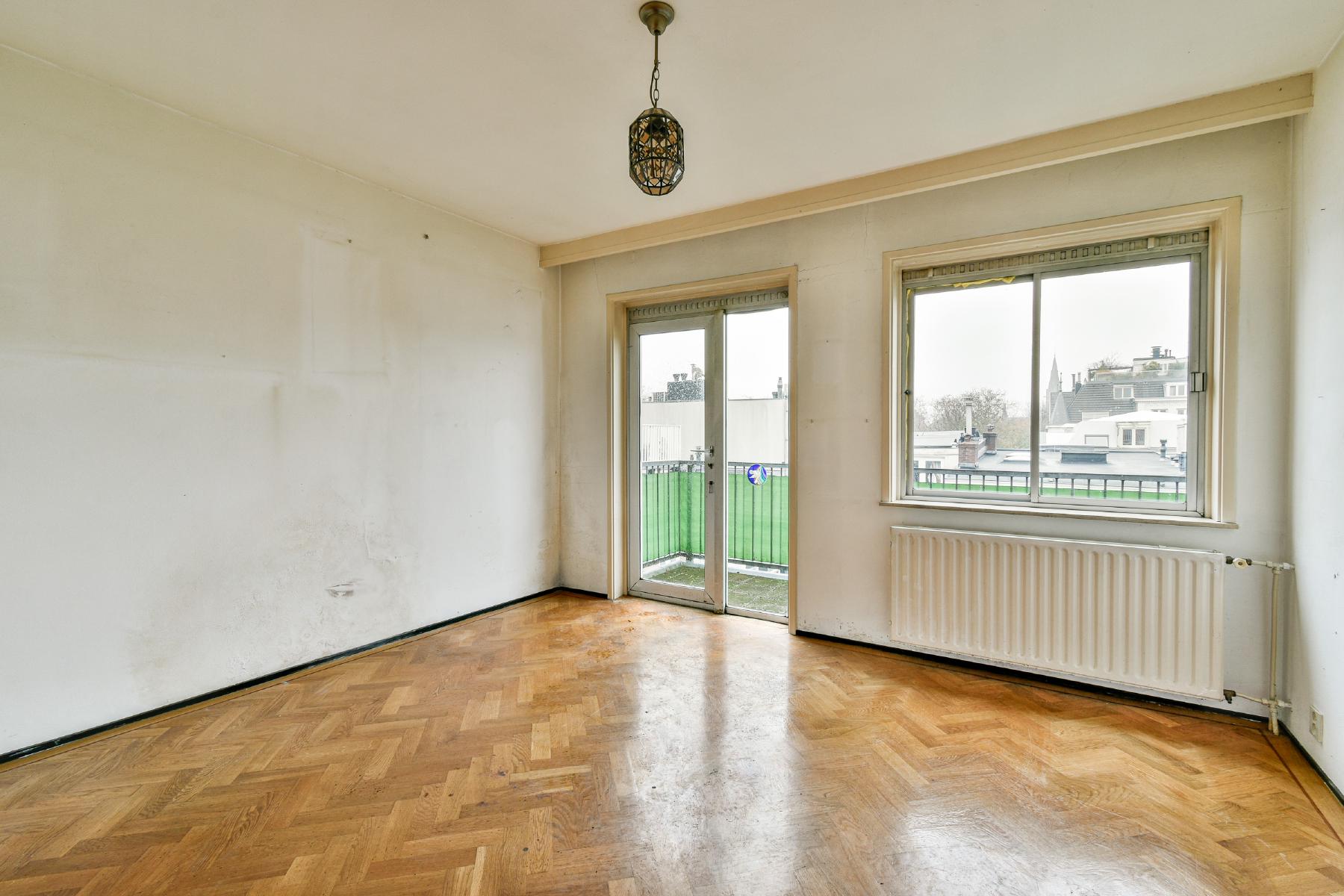 AMSTERDAM Van Eeghenstraat 30-3image 12