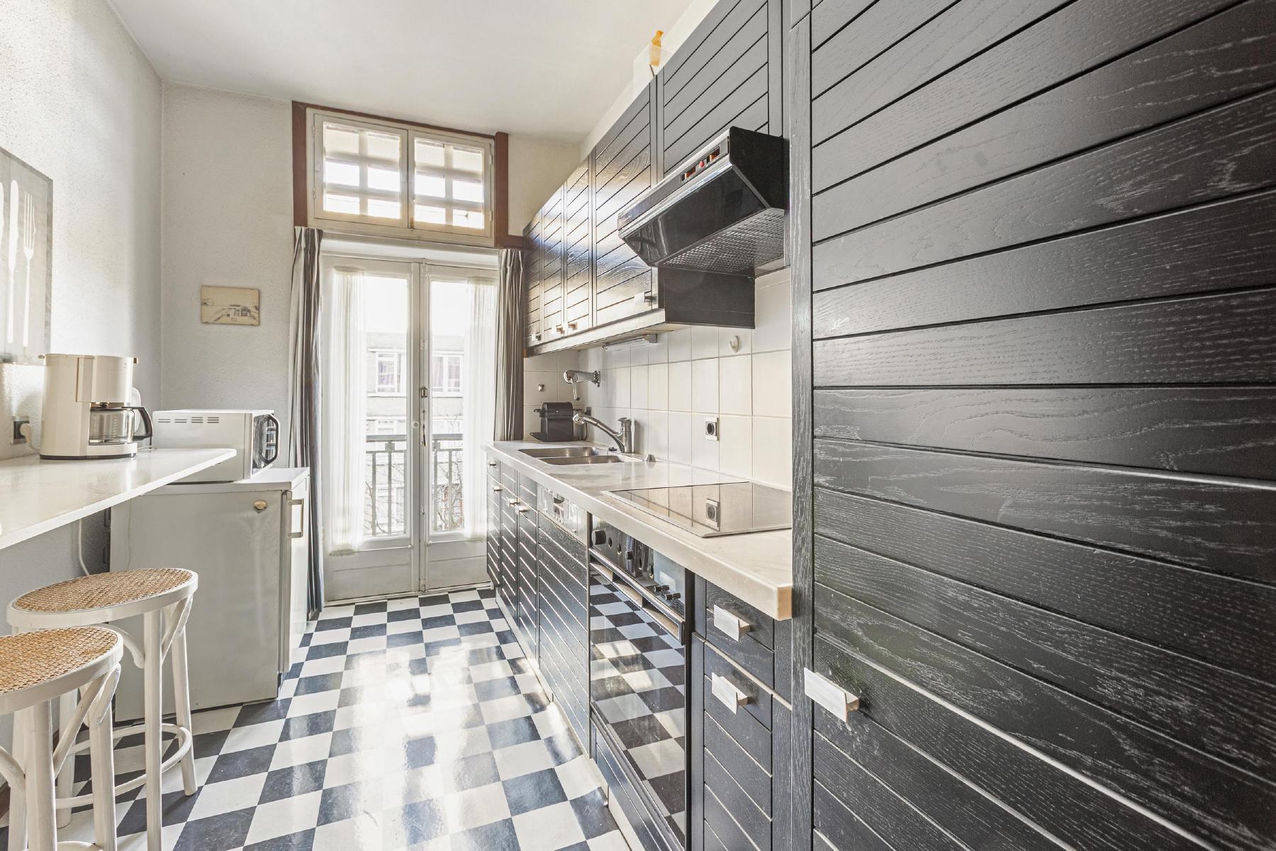 AMSTERDAM Courbetstraat 7-2image 10