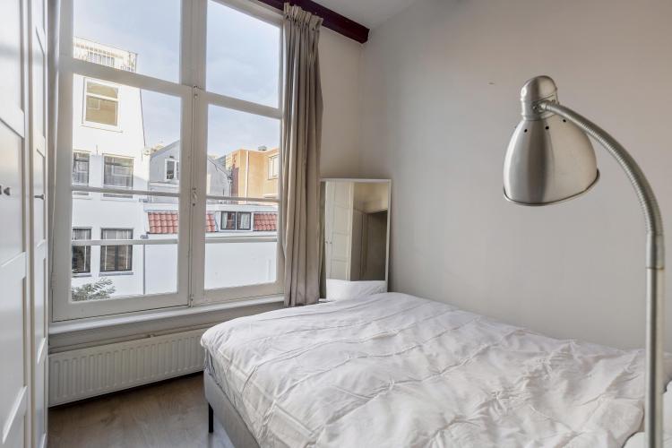 
    <nil><span>|</span>
image 12