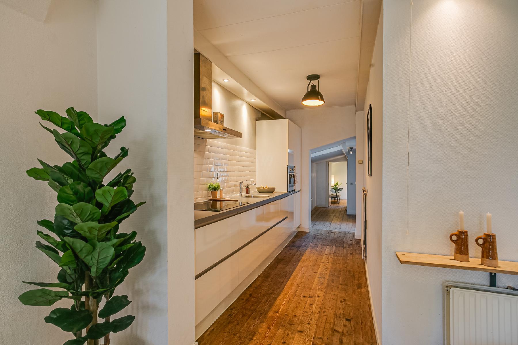 AMSTERDAM Van Spilbergenstraat 160 Himage 10