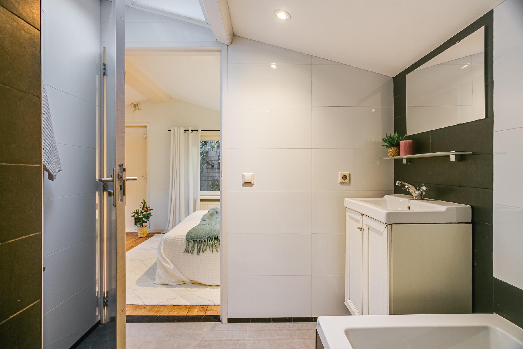 AMSTERDAM Van Spilbergenstraat 160 Himage 26