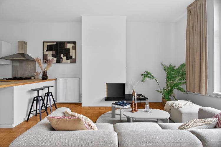 
    <nil><span>|</span>
image 4