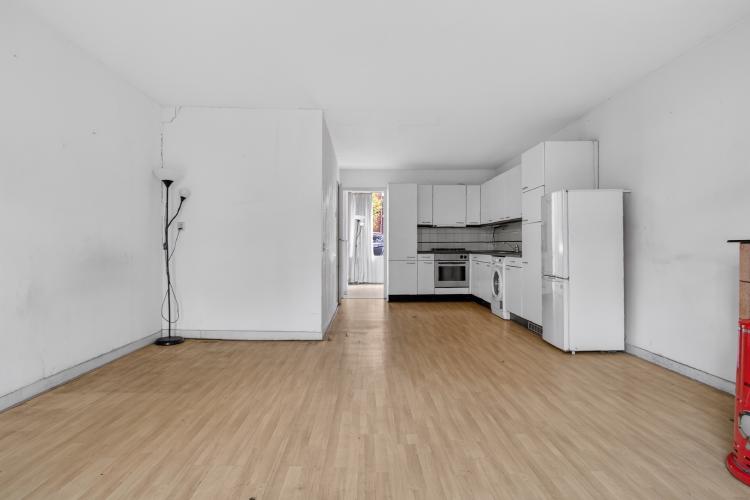 
    <nil><span>|</span>
image 3