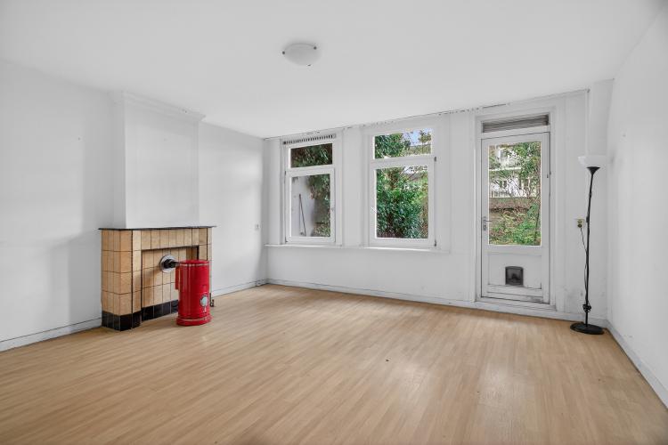 
    <nil><span>|</span>
image 9