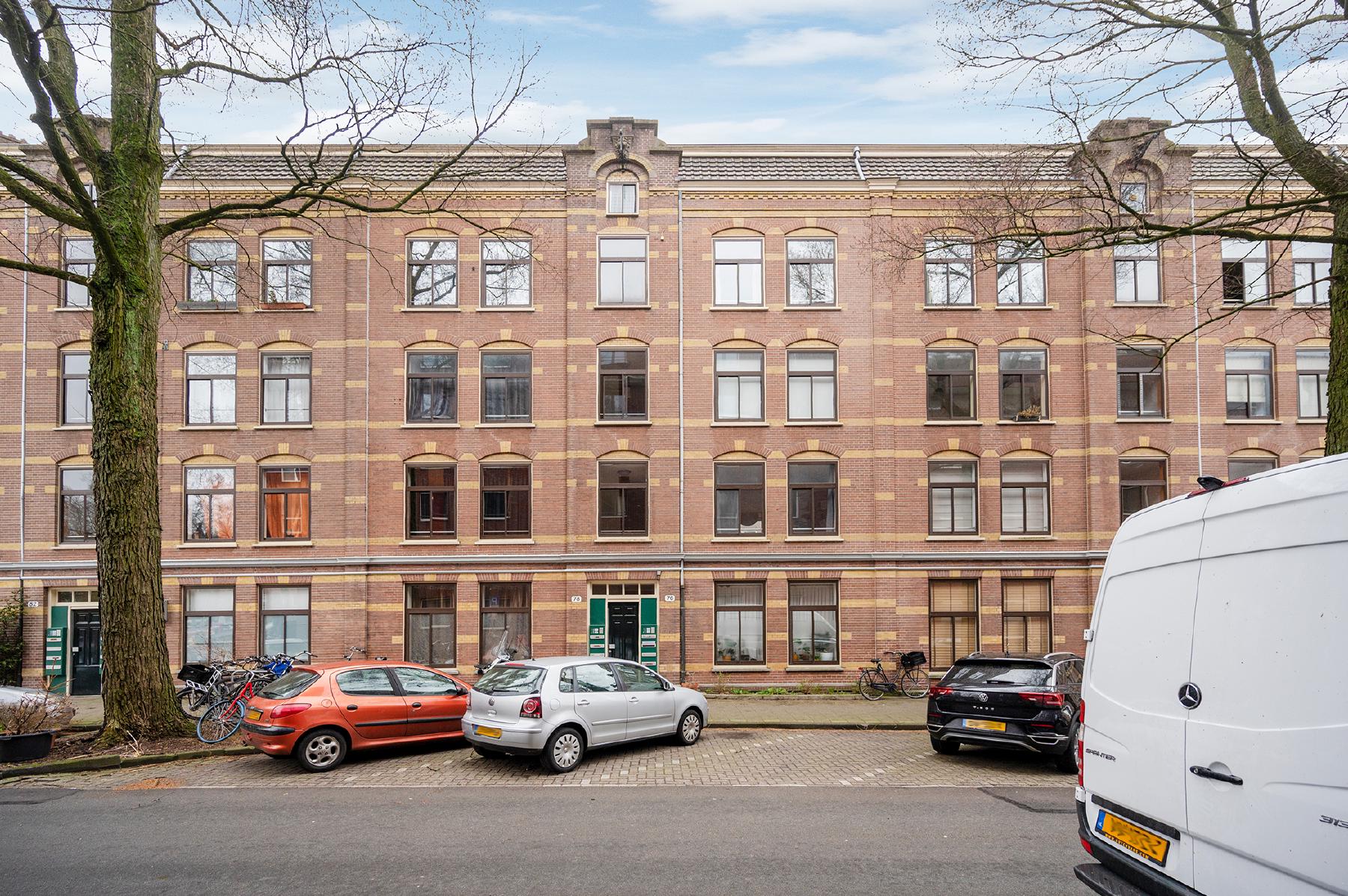 AMSTERDAM Van Houweningenstraat 76-3