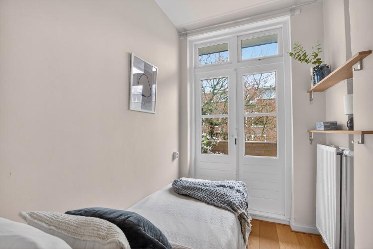 
    <nil><span>|</span>
image 19