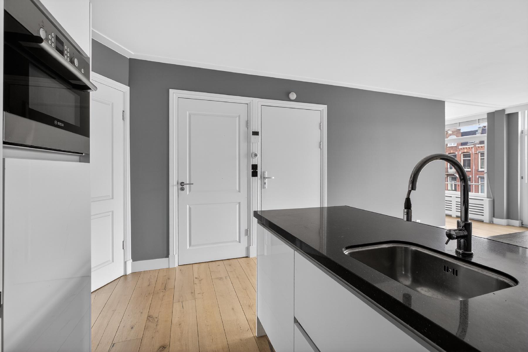 AMSTERDAM Frederik Hendrikstraat 130-3image 15