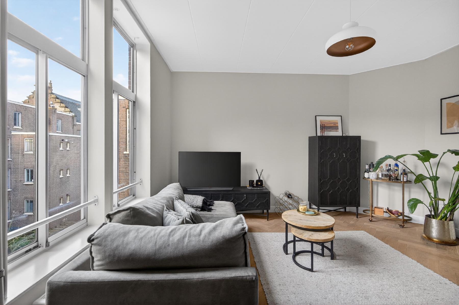 AMSTERDAM Van Houweningenstraat 76-3image 3