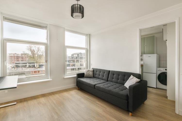 
    Zeeburgerdijk 9 D|Amsterdam
