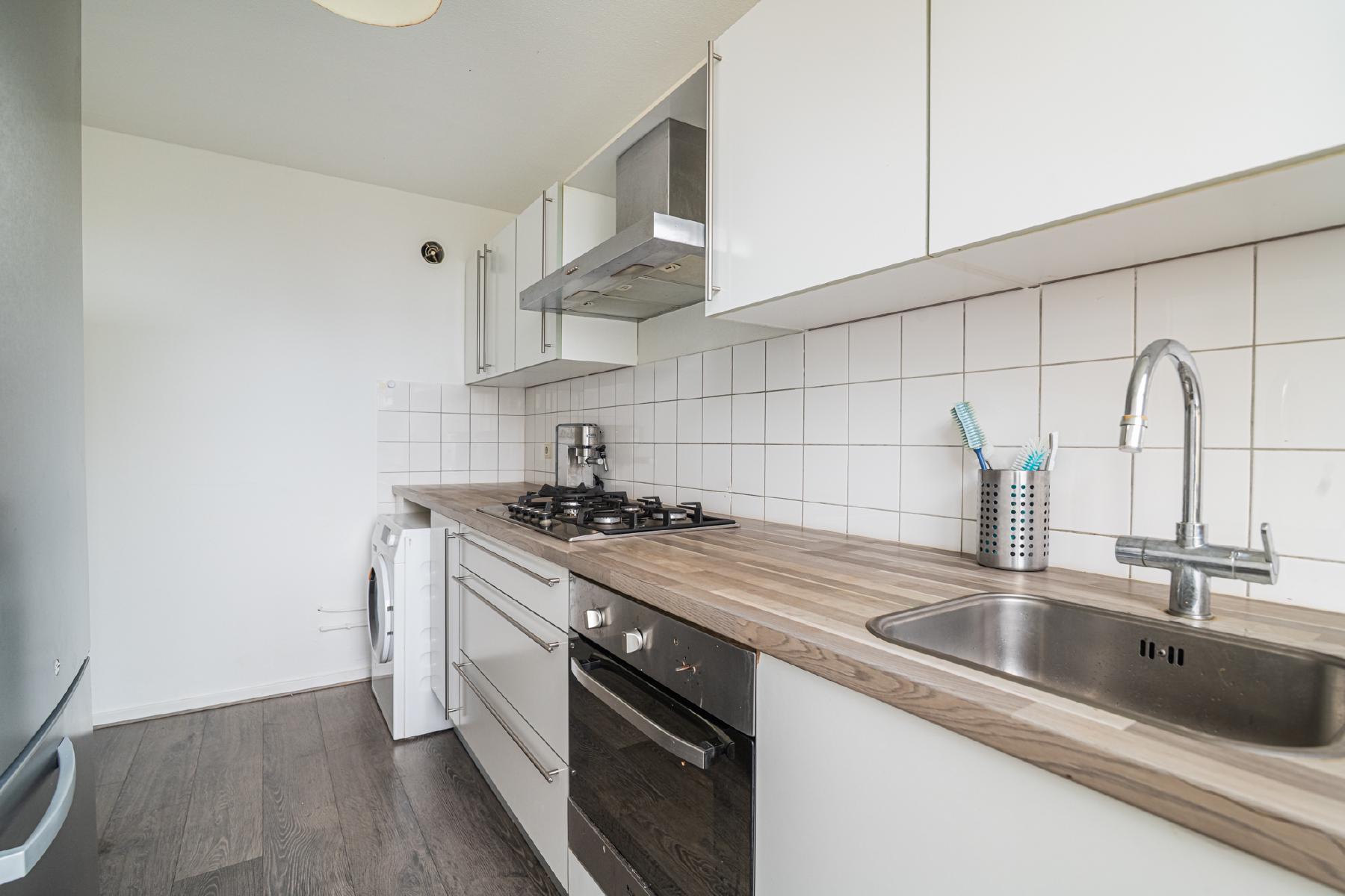 AMSTERDAM Wamelstraat 135 image 18