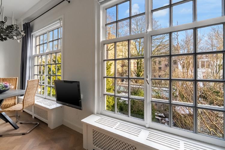 
    <nil><span>|</span>
image 5