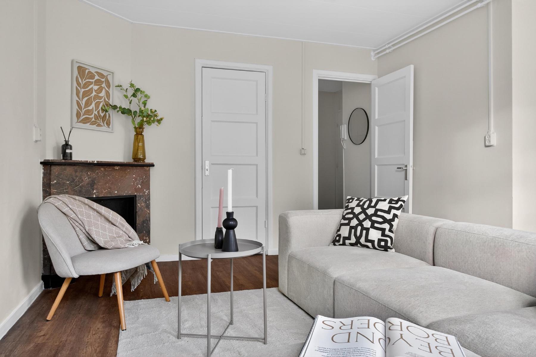 AMSTERDAM Trompenburgstraat 22-1image 5