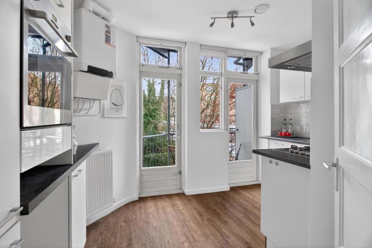 
    <nil><span>|</span>
image 16