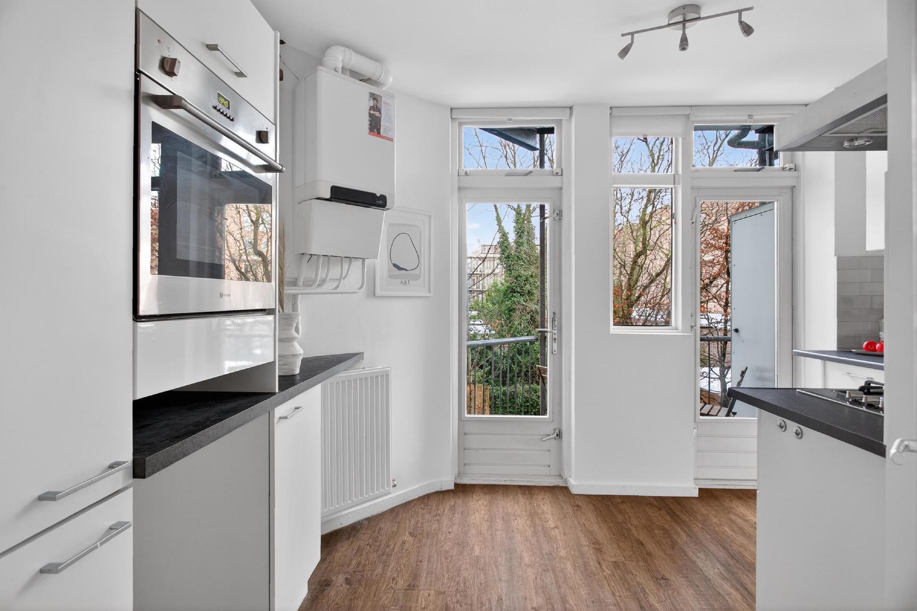 AMSTERDAM Trompenburgstraat 22-1image 17