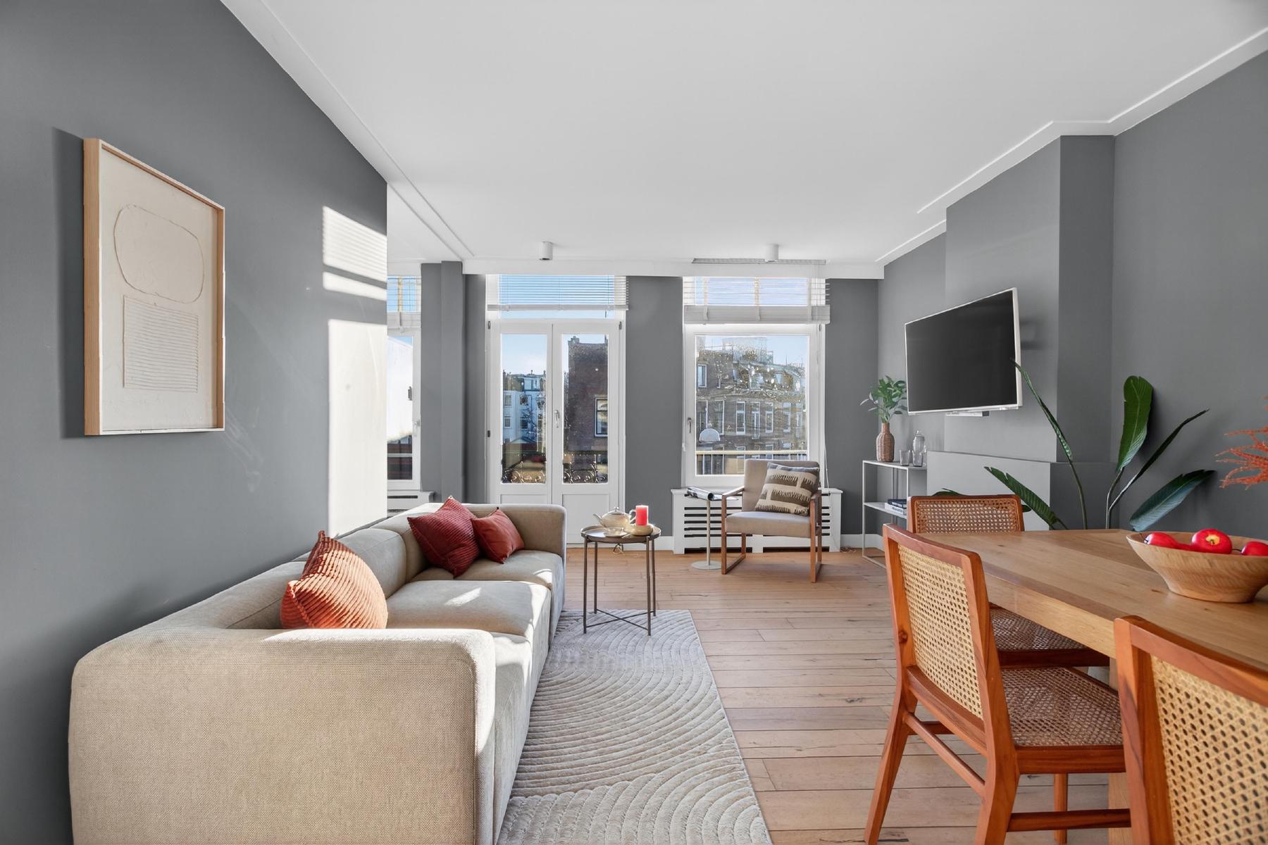 AMSTERDAM Frederik Hendrikstraat 130-3image 2