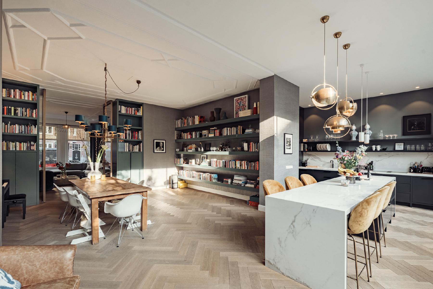 AMSTERDAM Frans van Mierisstraat 131 Himage 20