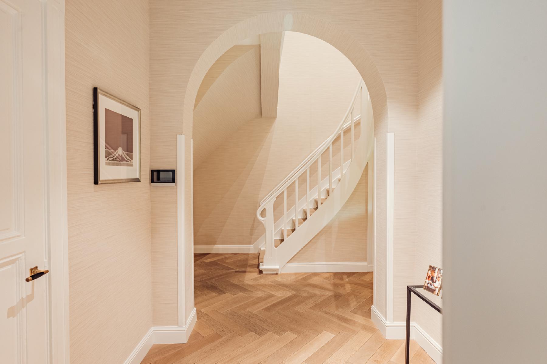 AMSTERDAM Frans van Mierisstraat 131 Himage 9