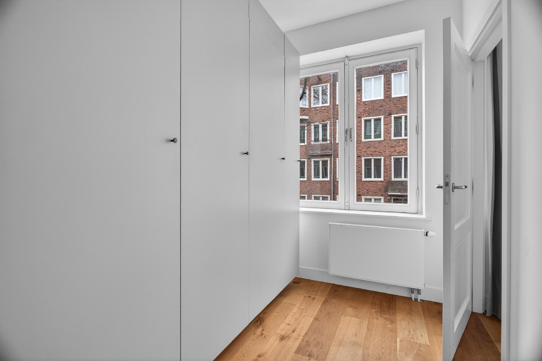 AMSTERDAM Van Spilbergenstraat 40 Himage 34