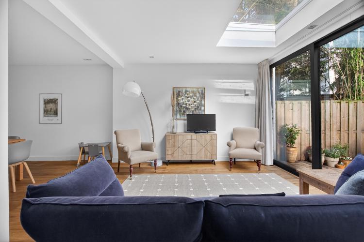 
    <nil><span>|</span>
image 8