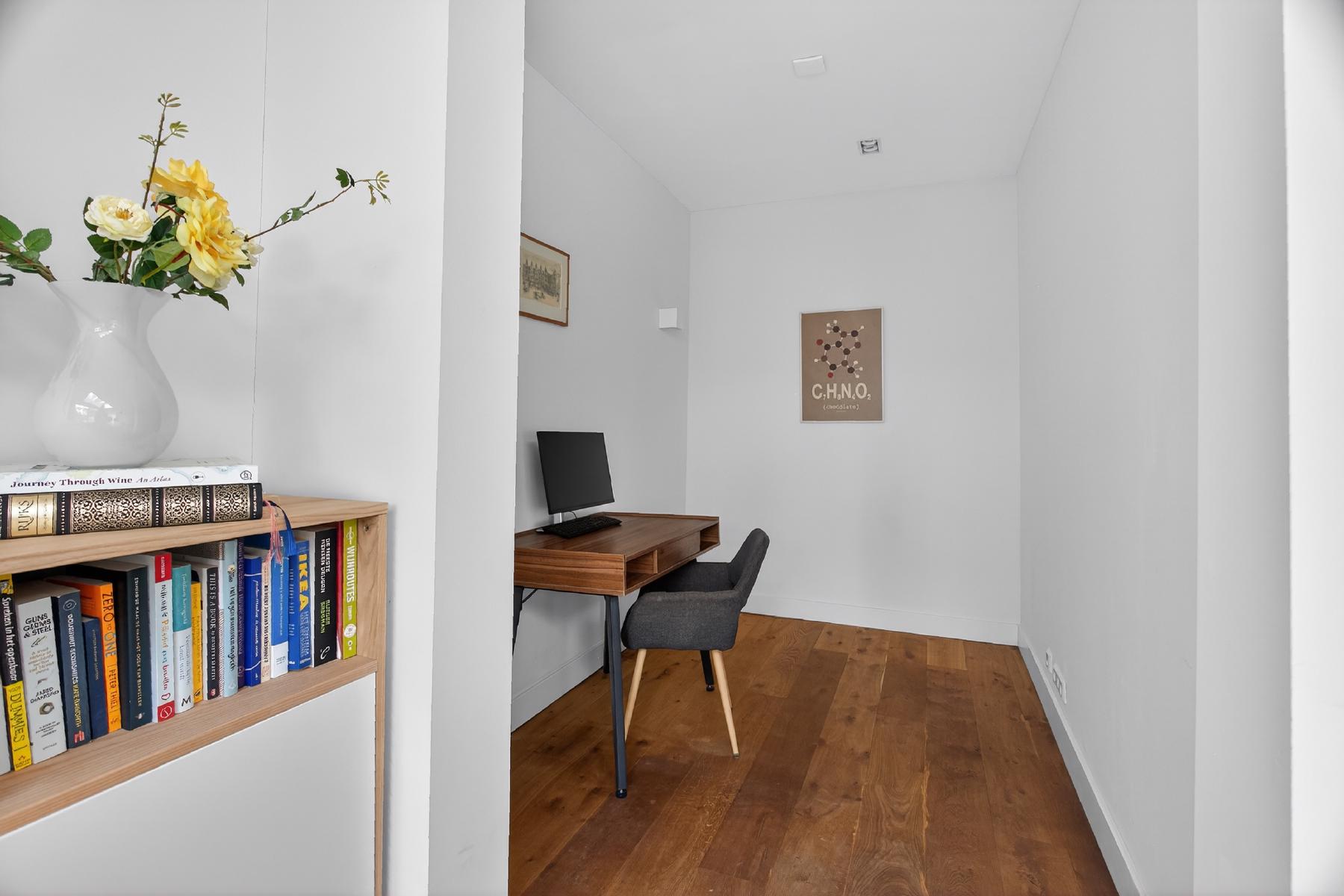 AMSTERDAM Van Spilbergenstraat 40 Himage 17