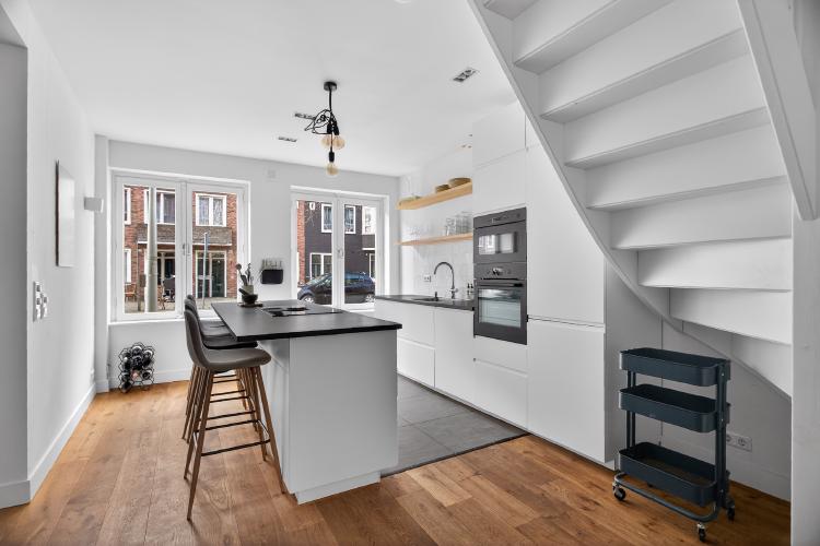 
    <nil><span>|</span>
image 24