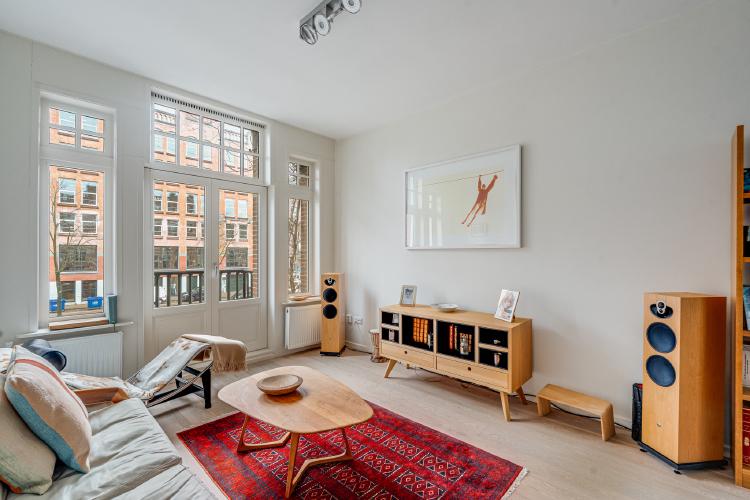 
    <nil><span>|</span>
image 7