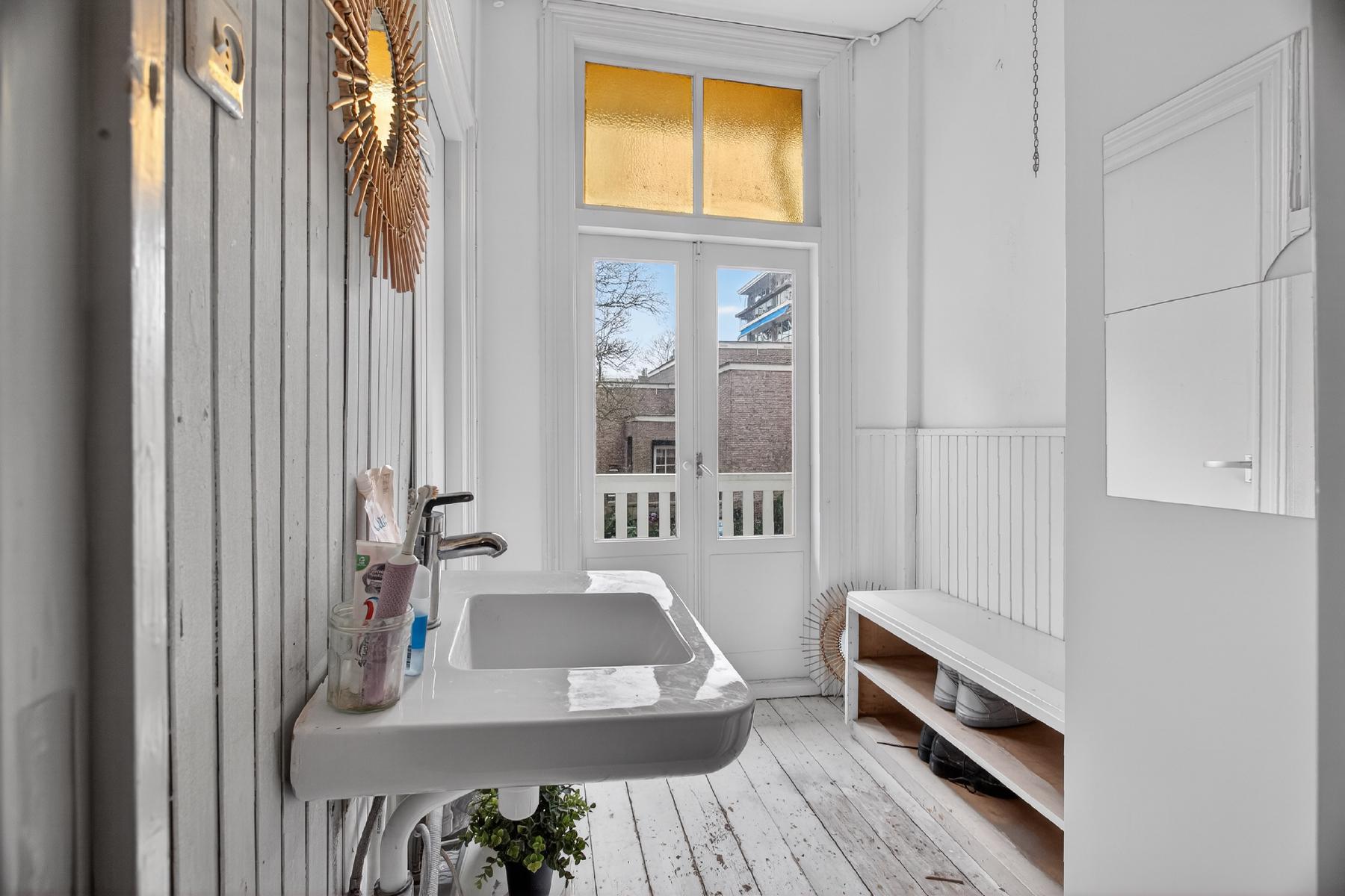 AMSTERDAM Tweede Constantijn Huygensstraat 70 Himage 13