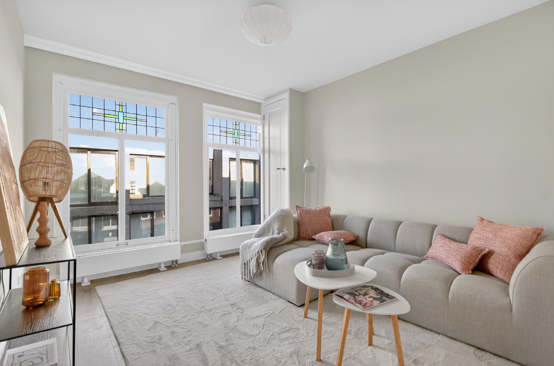 AMSTERDAM Fokke Simonszstraat 84-3